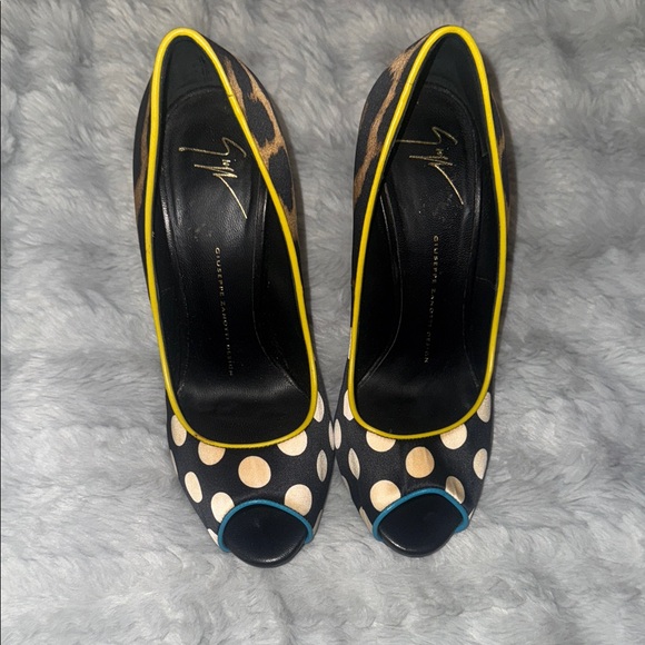 Giuseppe Zanotti Black and White Polka Dot Heels with Yellow Trim - Picture 1 of 3